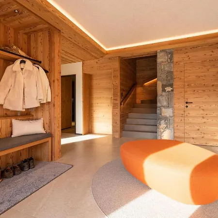 La Manigodine Piscine 18-24 Pers Chalet Manigod