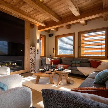 Chalet La Manigodine Piscine 18-24 Pers *