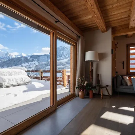 La Manigodine Piscine 18-24 Pers Chalet *