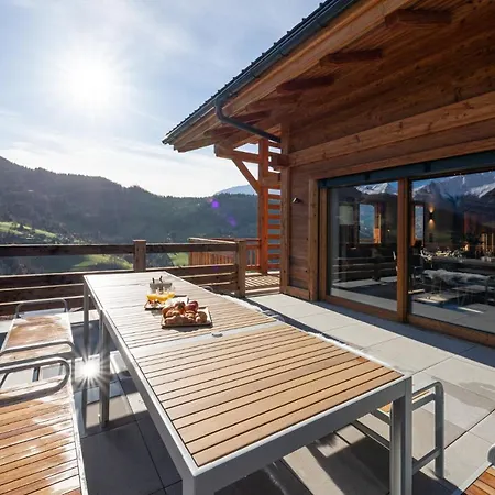 La Manigodine Piscine 18-24 Pers Manigod
