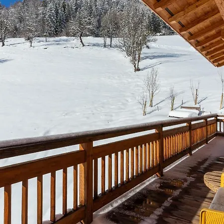 Chalet La Manigodine Piscine 18-24 Pers *